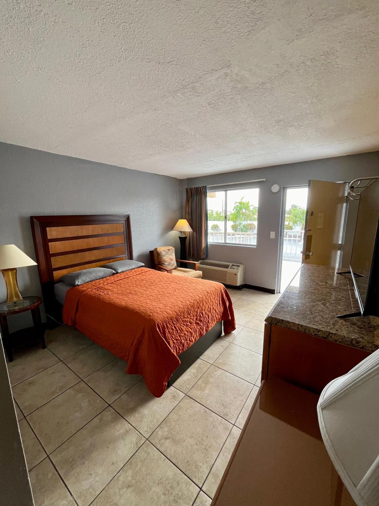 Budget Inn Punta Gorda Buitenkant foto